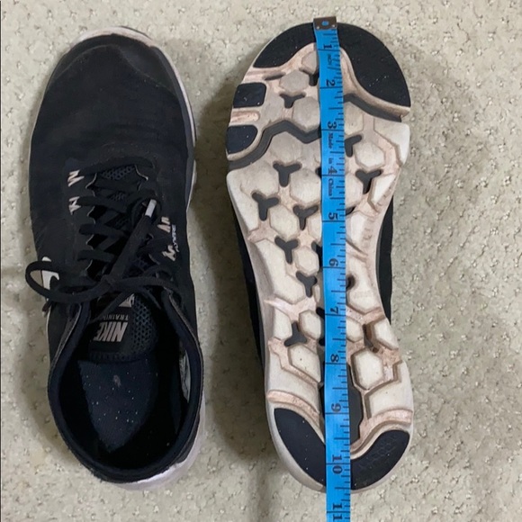 Nike Running Shoes - Picture 9 of 9